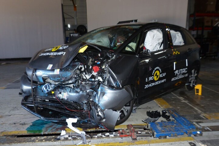 Euro NCAP Mazda MX-30 en Honda Jazz