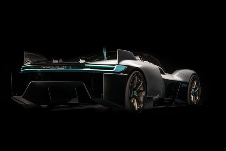 Porsche Unseen