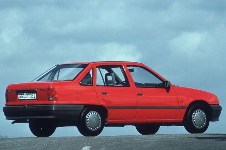 Opel Kadett E