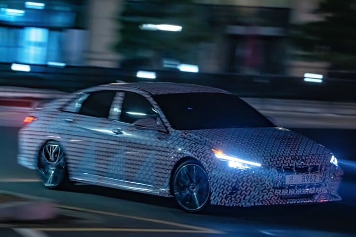 Hyundai Elantra N teaser