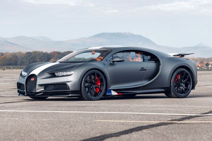 Bugatti Chiron Les Legendes du Ciel