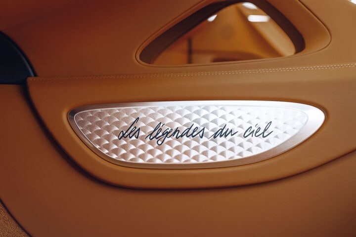 Bugatti Chiron Les Legendes du Ciel