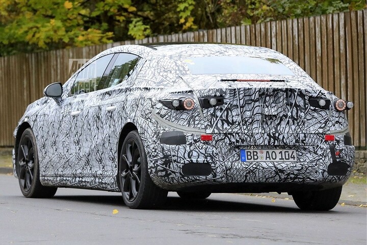 Spyshots Mercedes-Benz EQE