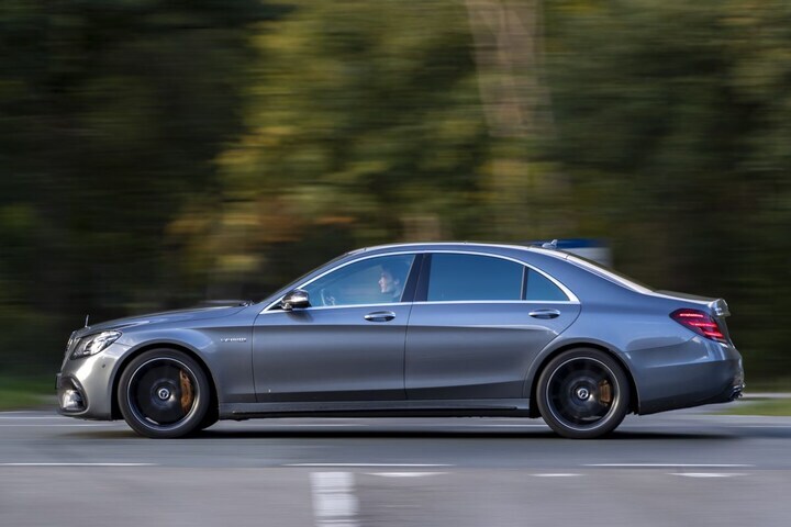 Klokje rond Mercedes-Benz S 63 AMG