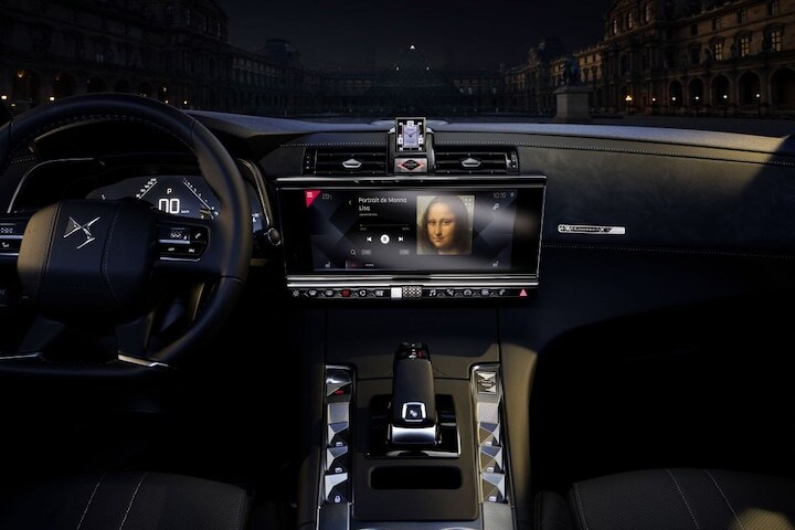 DS 7 Crossback Louvre E-Tense Edition