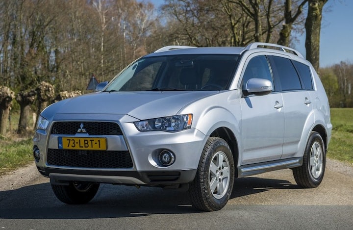 AutoWeek 53 2020 - Mitsubishi Outlander