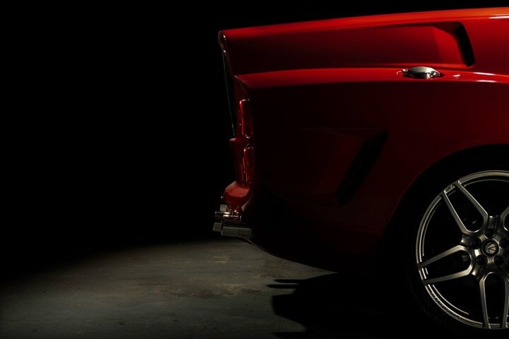 Niels van Roij Design Breadvan Hommage