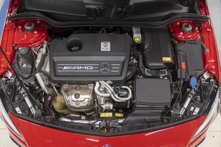 Mercedes-Benz A45 AMG 4MATIC