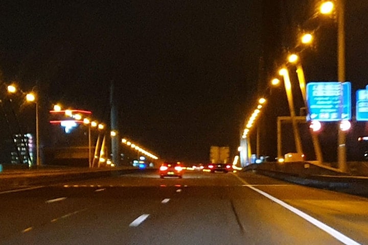 Avondklok rustig snelweg A12