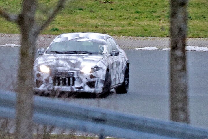 Ferrari Purosangue spyshots mule