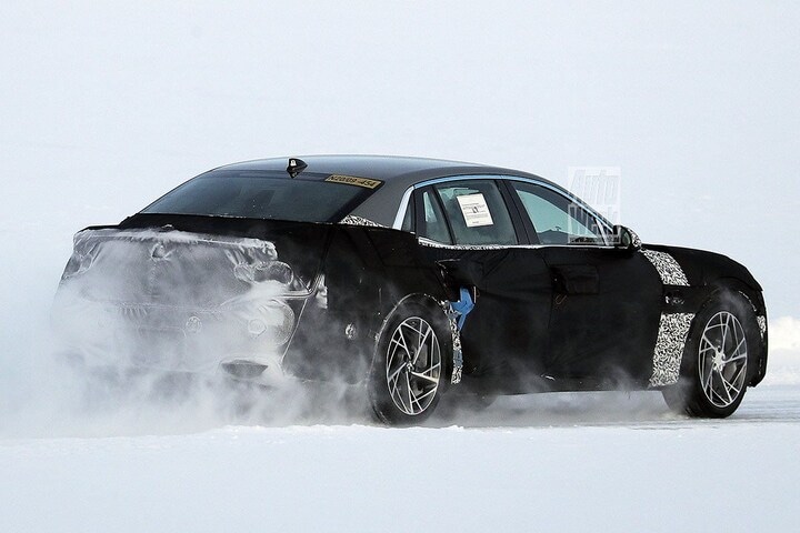 Spyshots Genesis G90