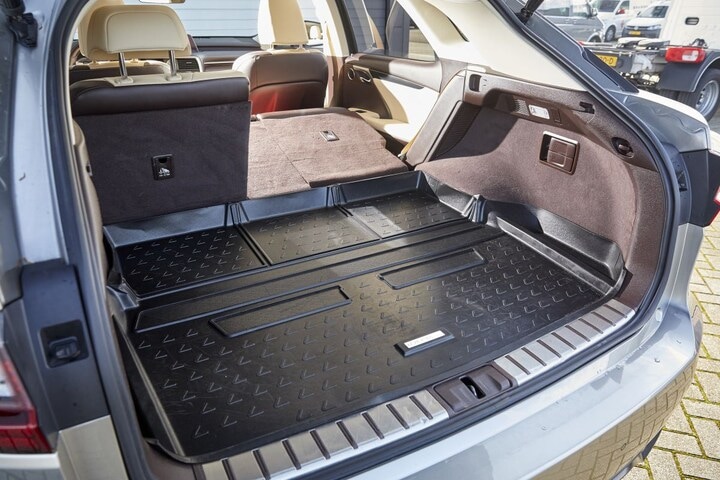 Audi Q7 - Lexus RX 450h