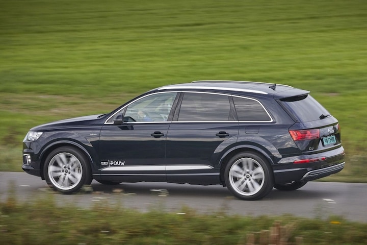 Audi Q7 - Lexus RX 450h