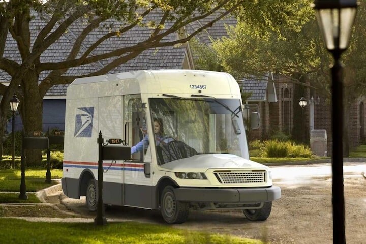 Oshkosh NGDV USPS