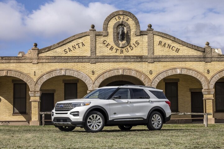 Ford Explorer King Ranch Edition