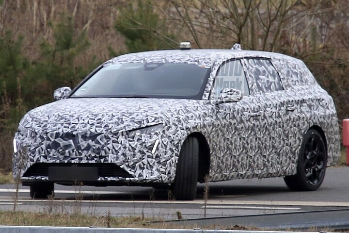 Spyshots Peugeot 308 SW