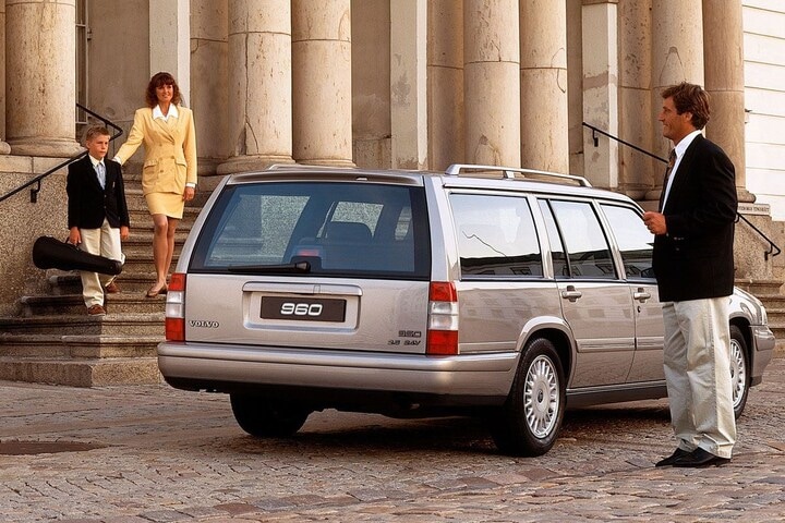 Facelift Friday Volvo 960