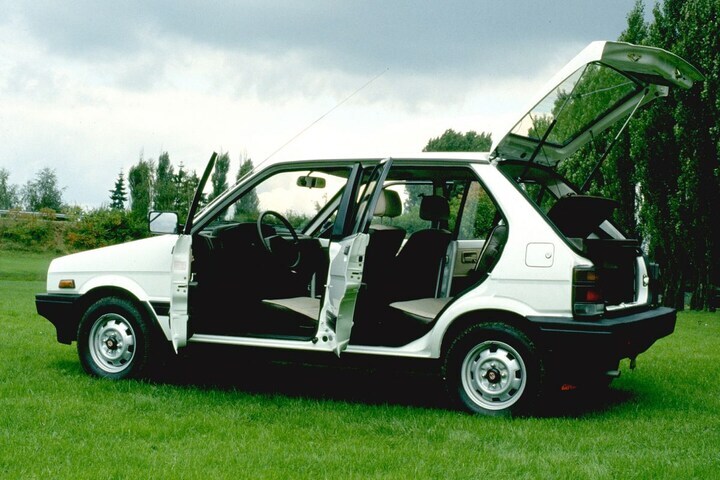 Subaru Justy dak