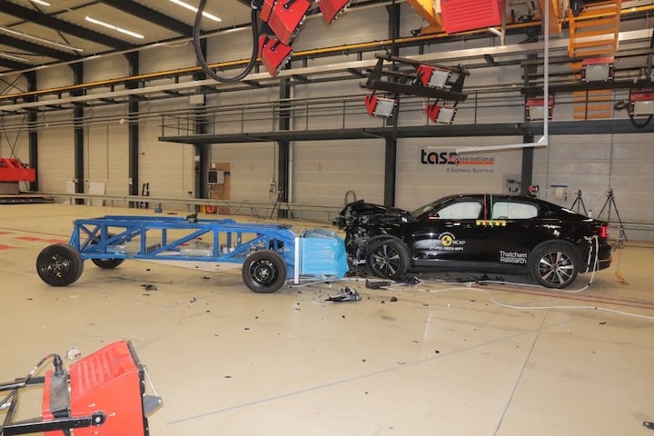 Euro NCAP Cupra Formentor en Polestar 2