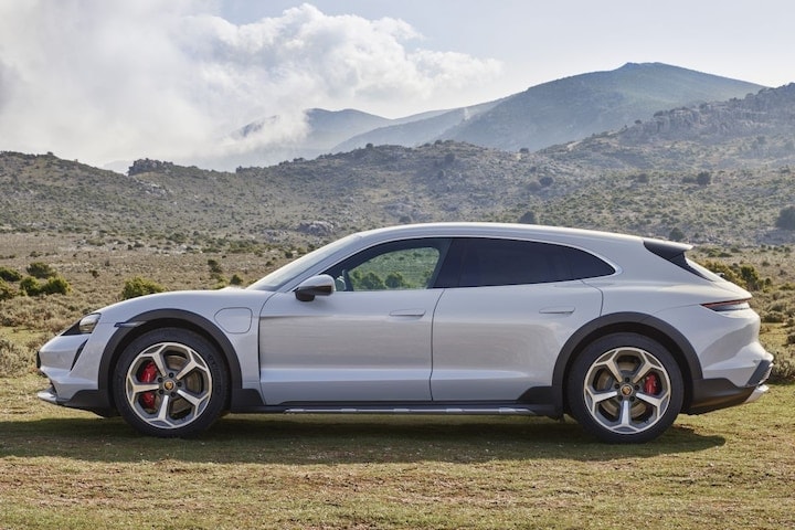 Porsche Taycan Cross Turismo
