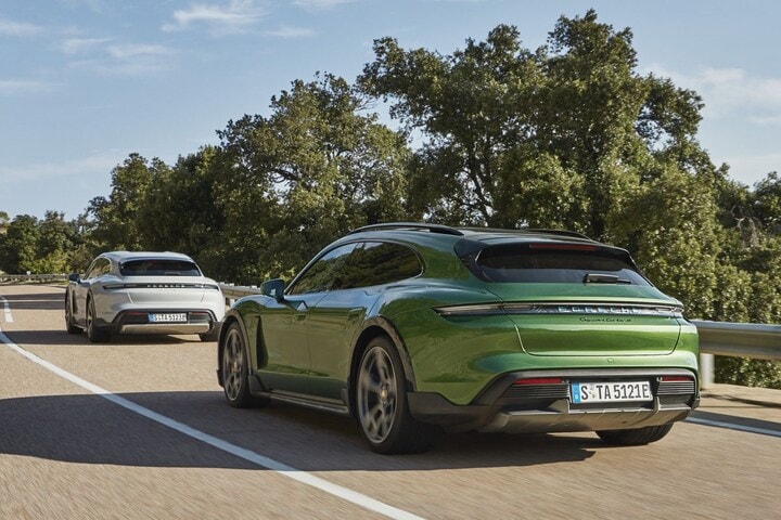 Porsche Taycan Cross Turismo