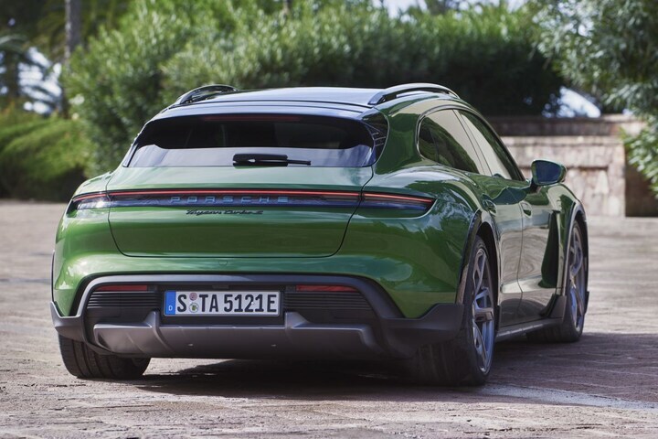 Porsche Taycan Cross Turismo