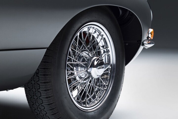 Jaguar E-type 60