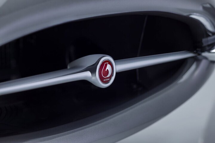 Jaguar E-type 60