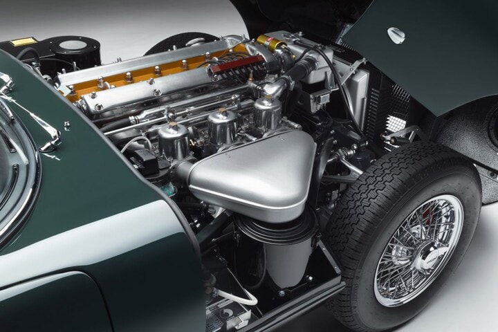 Jaguar E-type 60