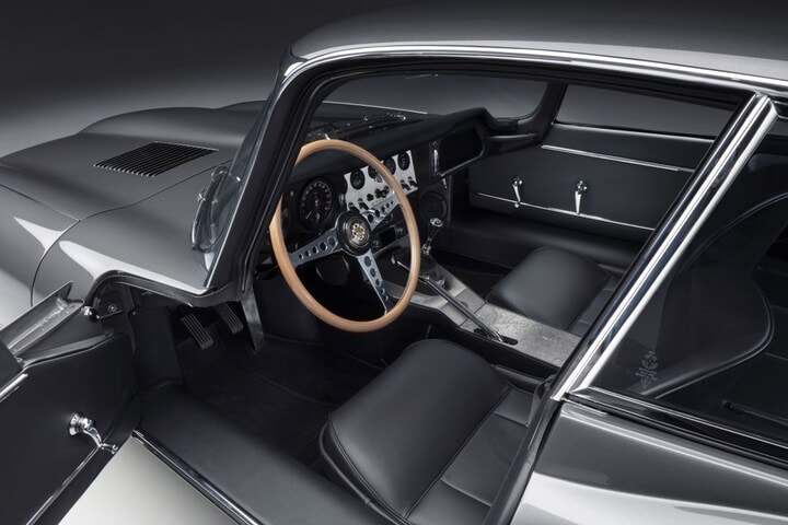 Jaguar E-type 60