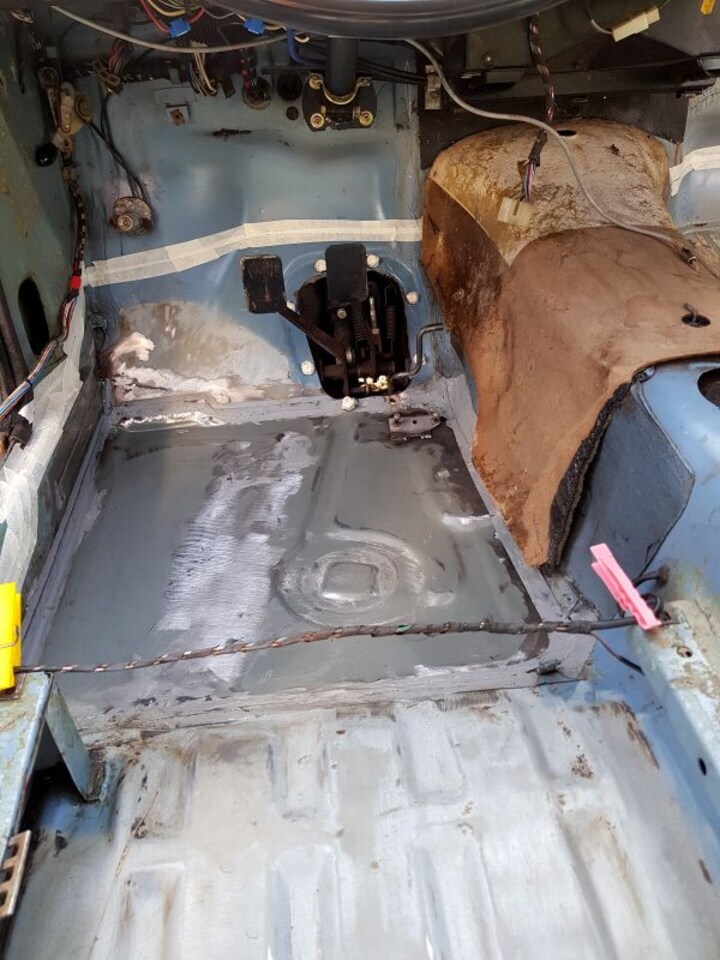 BMW 1502 restauratie