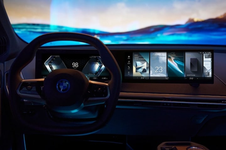 BMW iDrive 2021