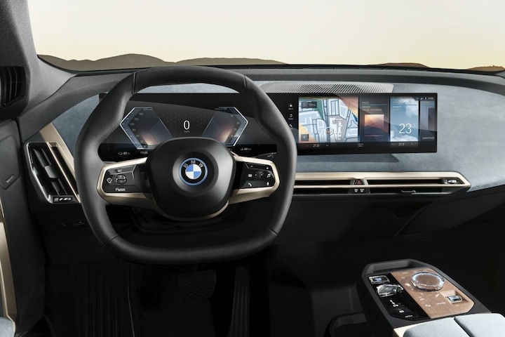 BMW iDrive 2021