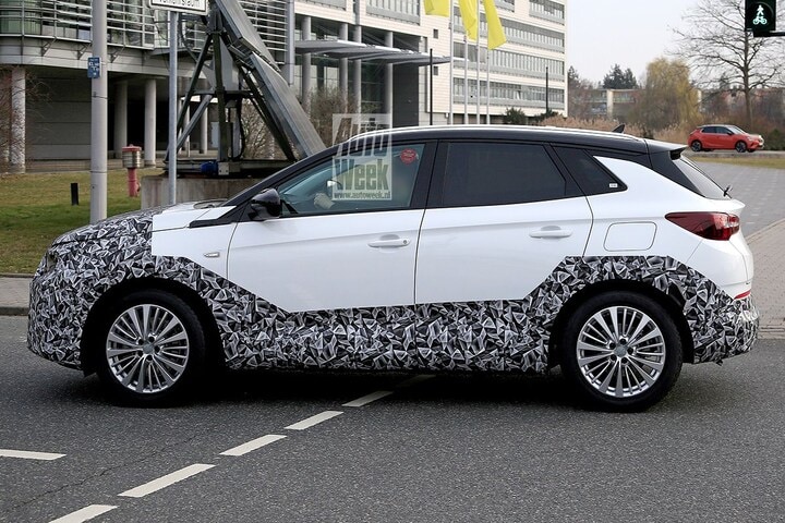 Spyshots Opel Grandland X Facelift