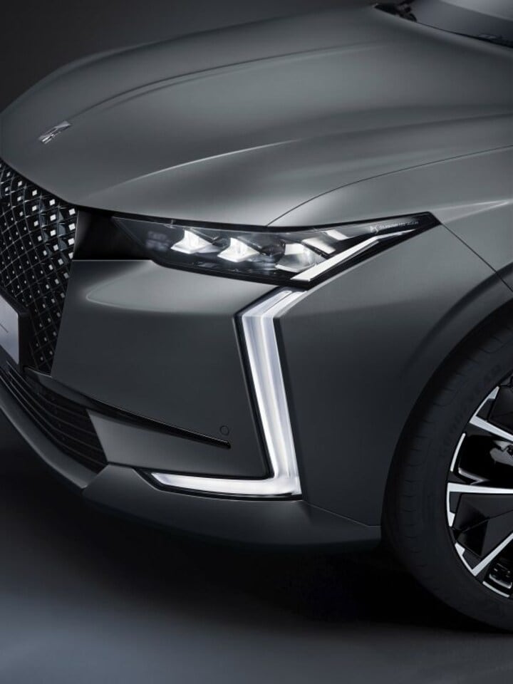 DS 4 La Premiere