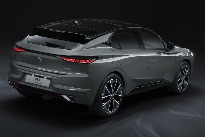 DS 4 La Premiere