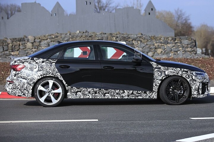 Spyshots Audi RS3 Limousine