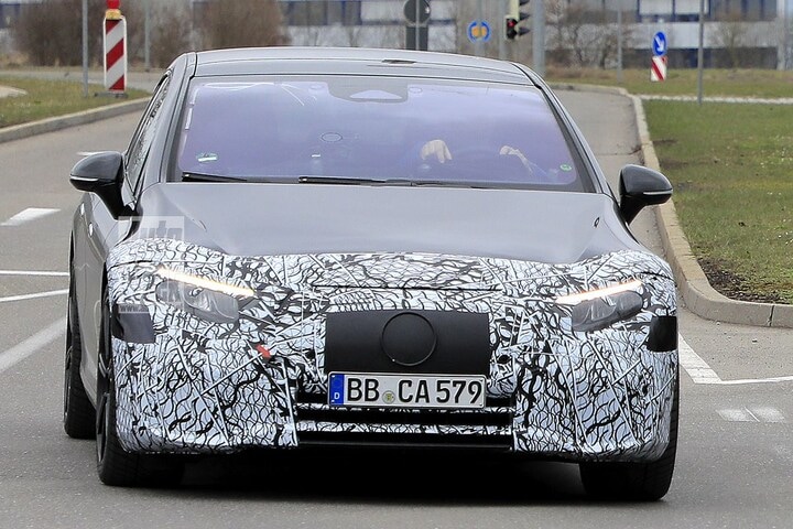 Spyshots Mercedes-Benz EQS