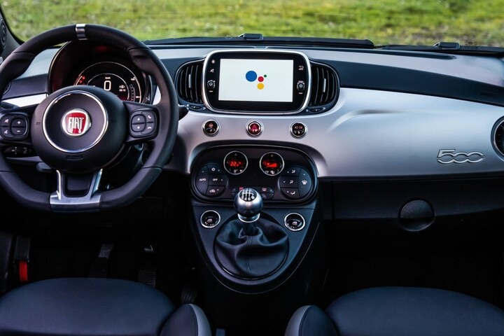 Fiat 500 Hey Google