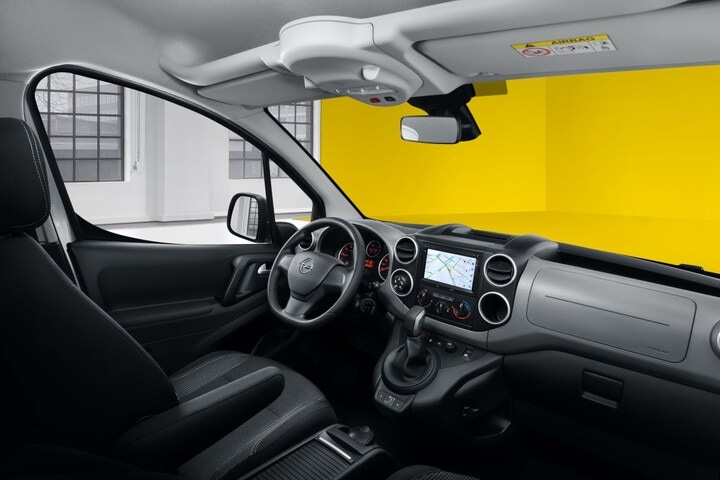 Opel Combo Life Rusland