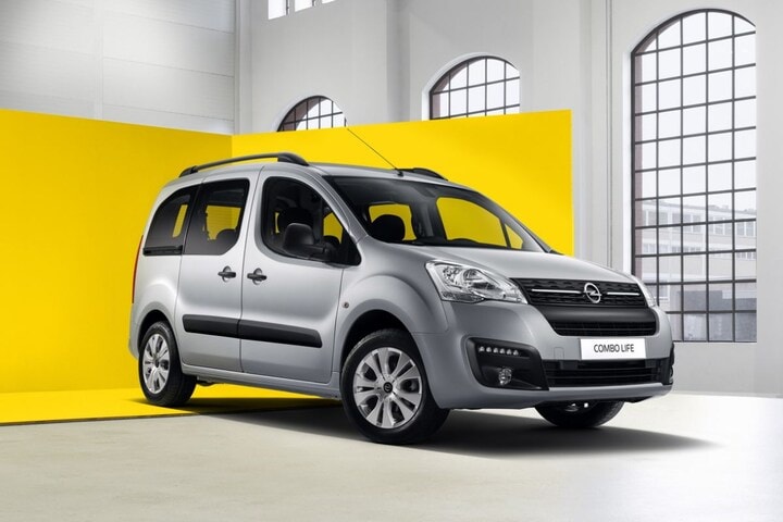 Opel Combo Life Rusland