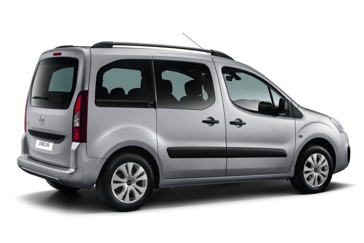 Opel Combo Life Rusland