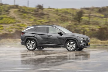 Hyundai Tucson Hybrid