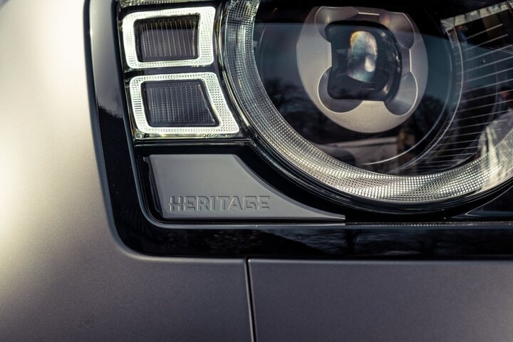 Land Rover Defender Heritage Customs Valiance