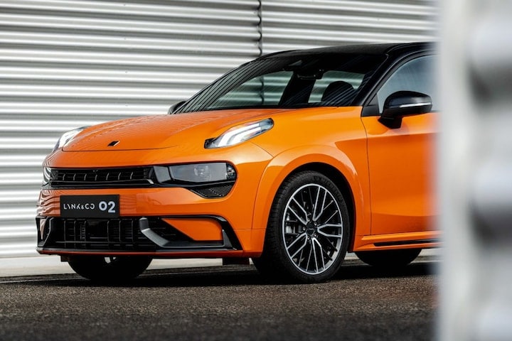 Lynk & Co 02 Hatchback