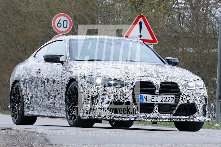 BMW M4 CSL