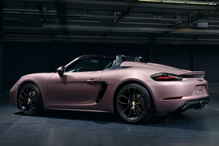 Porsche Boxster Spyder China