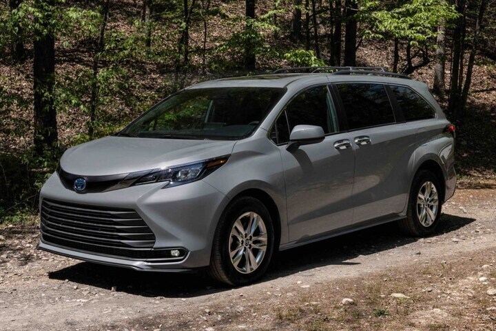 Toyota Sienna Woodland