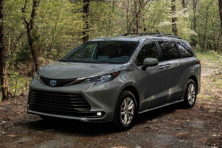 Toyota Sienna Woodland