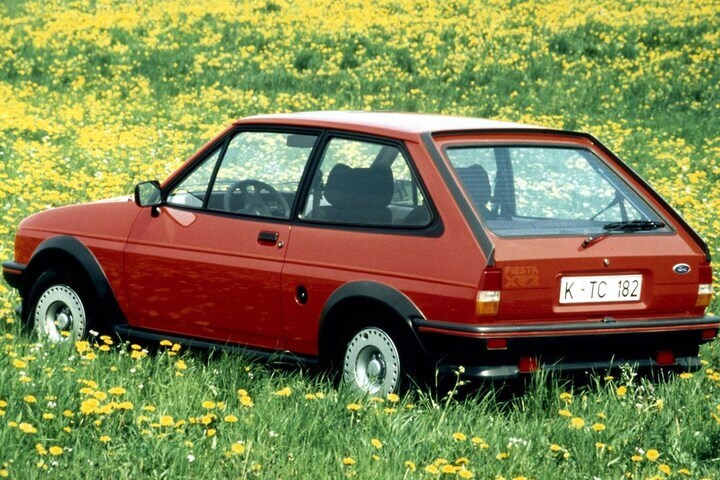 Ford Fiesta MK1 MK2 facelift friday